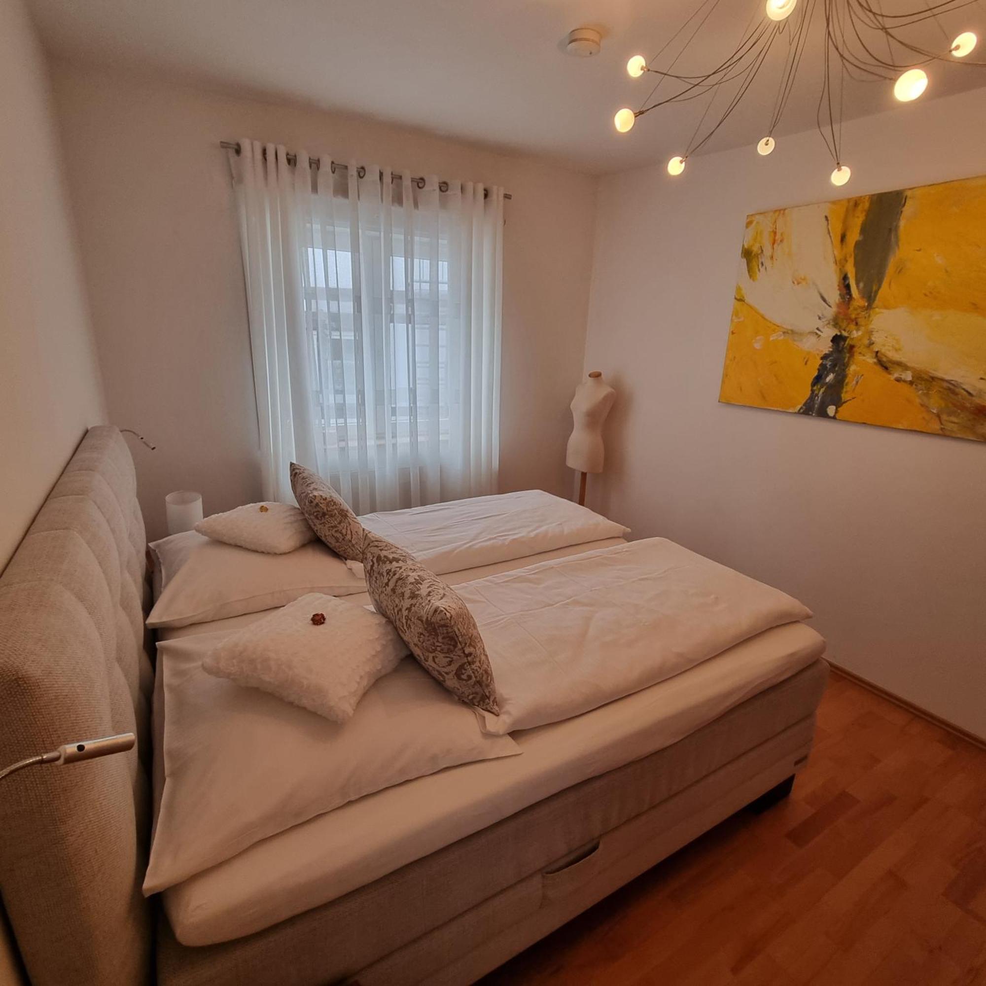 Ferienwohnung Janus Altstadt-Hameln Haus 2 Inklusive Parkplatz - Mit Und Ohne Terrasse Oder Loggia Hamelin Luaran gambar