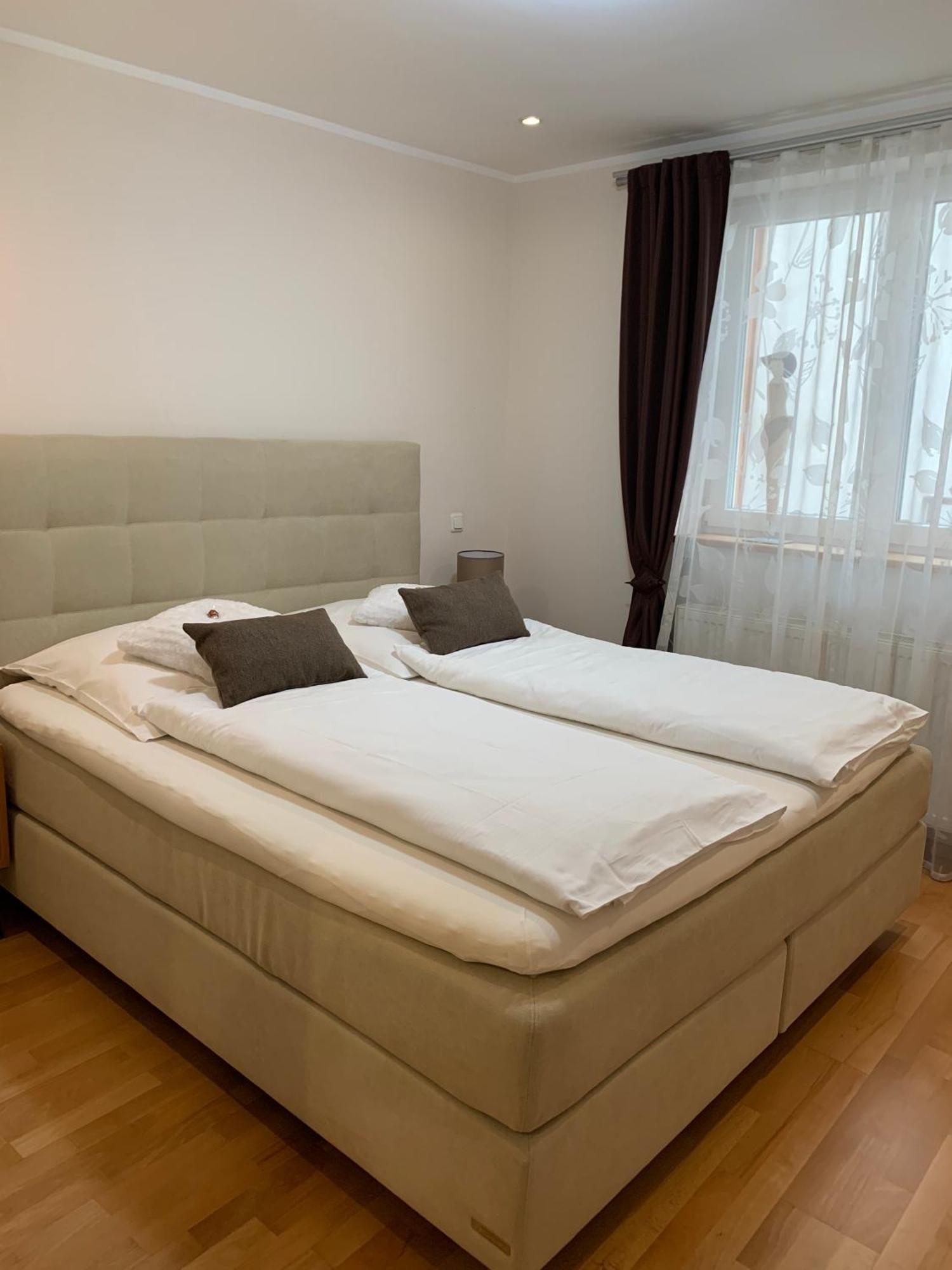 Ferienwohnung Janus Altstadt-Hameln Haus 2 Inklusive Parkplatz - Mit Und Ohne Terrasse Oder Loggia Hamelin Luaran gambar