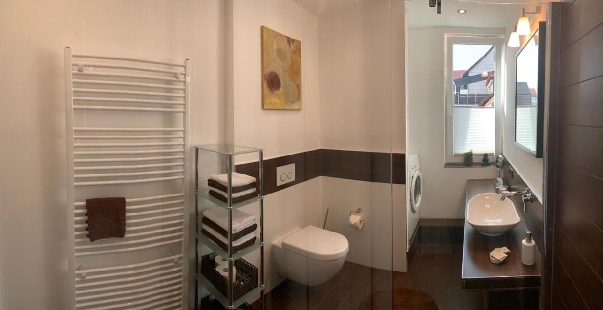 Ferienwohnung Janus Altstadt-Hameln Haus 2 Inklusive Parkplatz - Mit Und Ohne Terrasse Oder Loggia Hamelin Luaran gambar